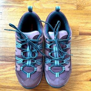 Merrill hiking shoes